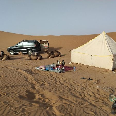 Organisation Des Excursions & Bivouac Dans Le Desert Foum Zguid Exterior foto