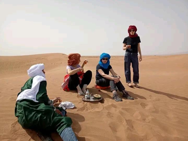 Organisation Des Excursions & Bivouac Dans Le Desert Foum Zguid Exterior foto
